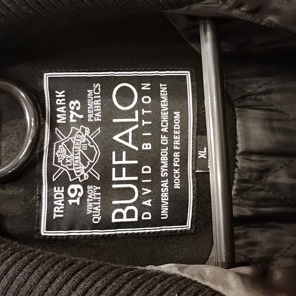 Buffalo Jacket - Picture 3 of 7